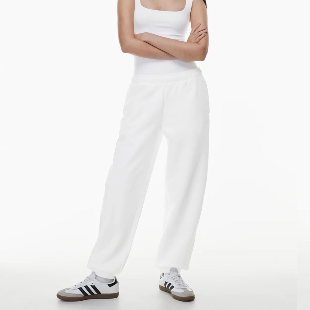 Aritzia TNA Cozy Fleece Sweatpant